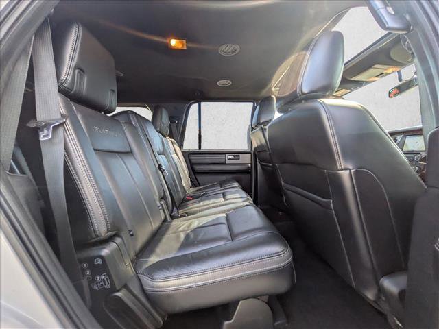 Used 2016 Ford Expedition Platinum image 22