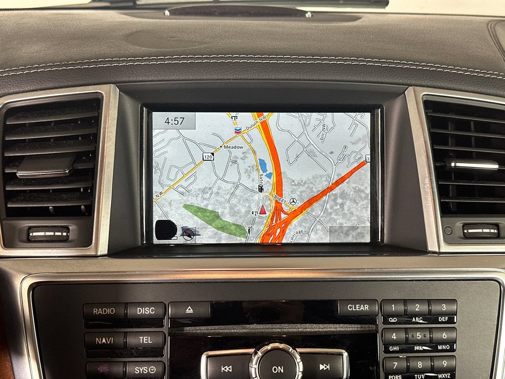 Used 2015 Mercedes-Benz GL 450 4MATIC image 29