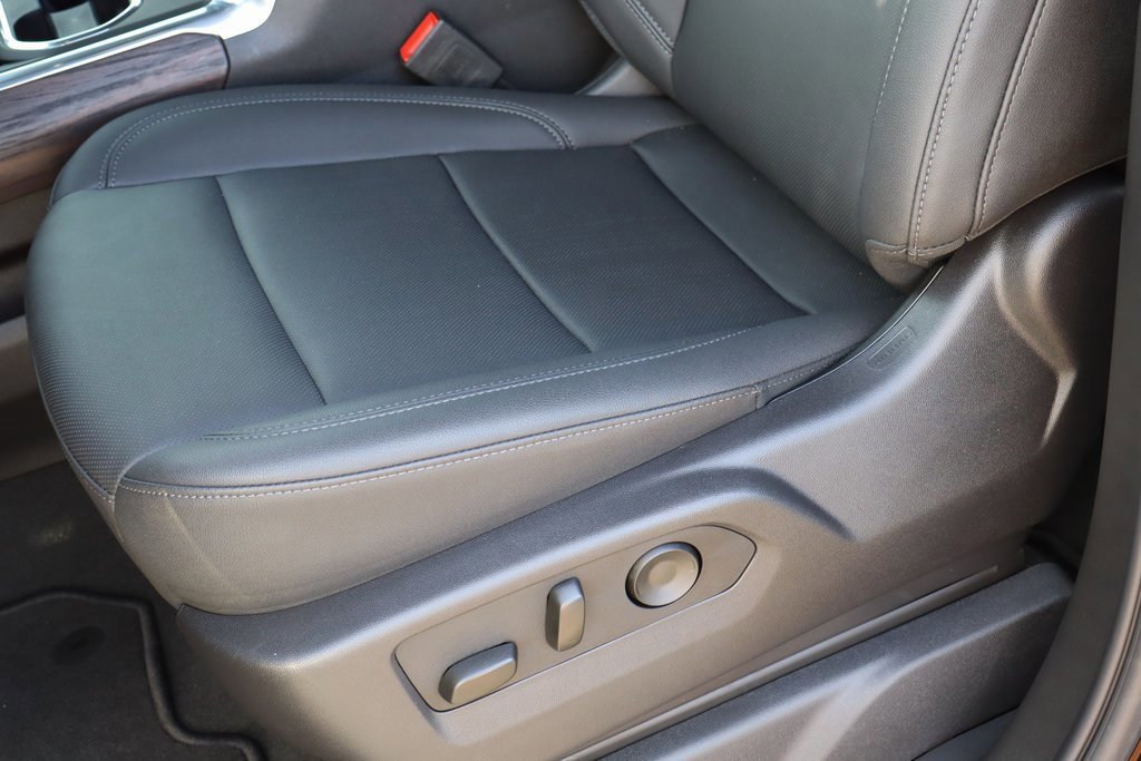 New 2025 GMC Sierra 2500 SLT w/ SLT Convenience Package image 14