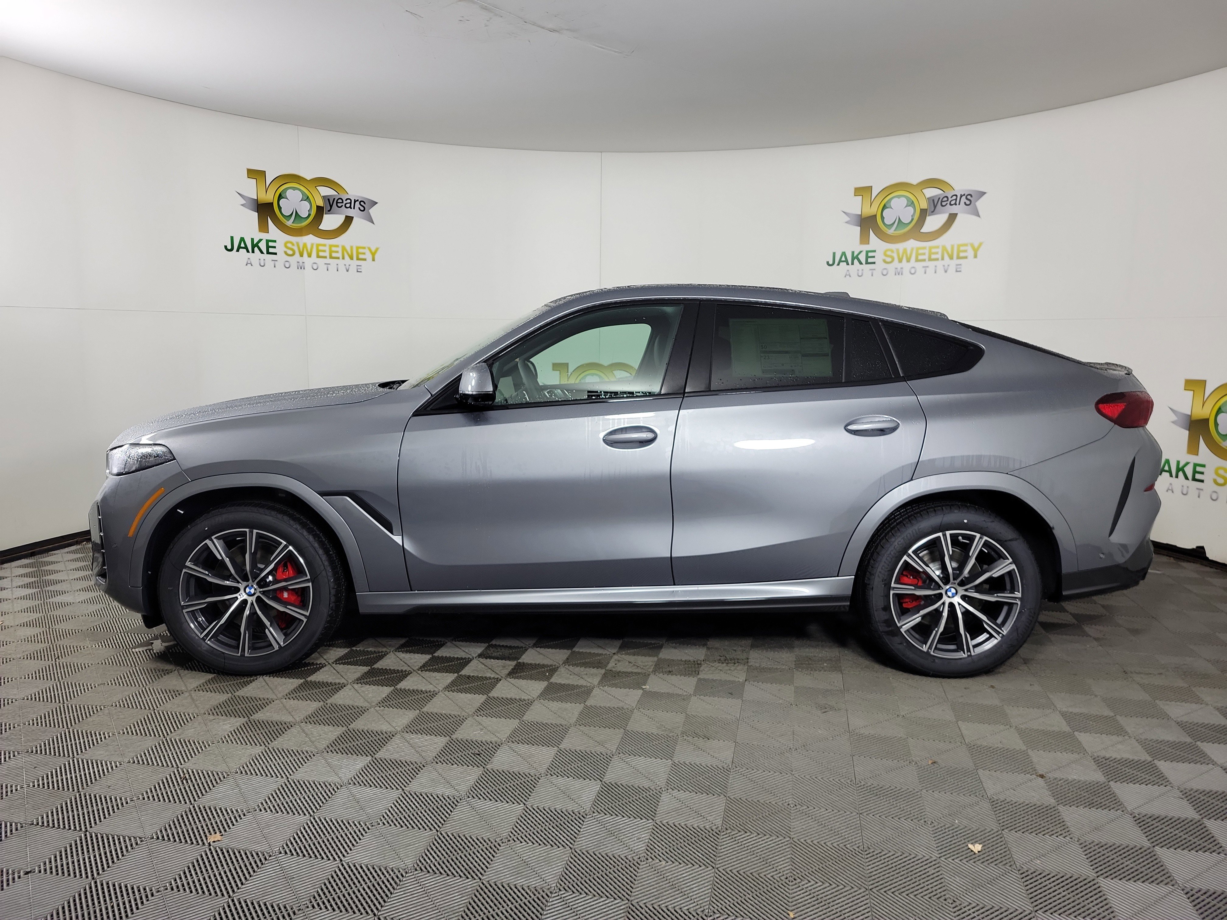 New 2026 BMW X6 xDrive40i image 4