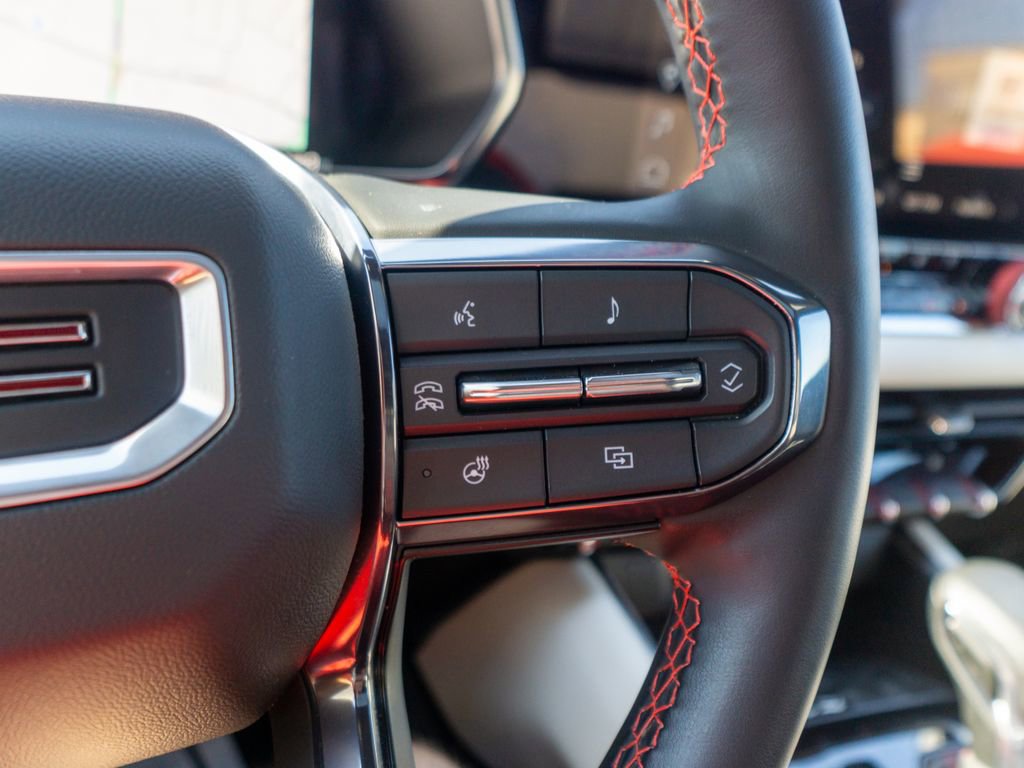 Used 2023 GMC Canyon AT4X image 23