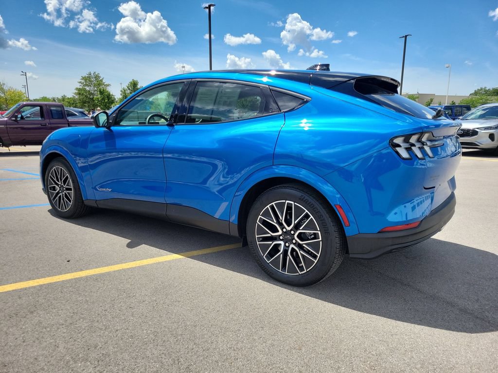 Used 2025 Ford Mustang Mach-E Premium RWD image 3