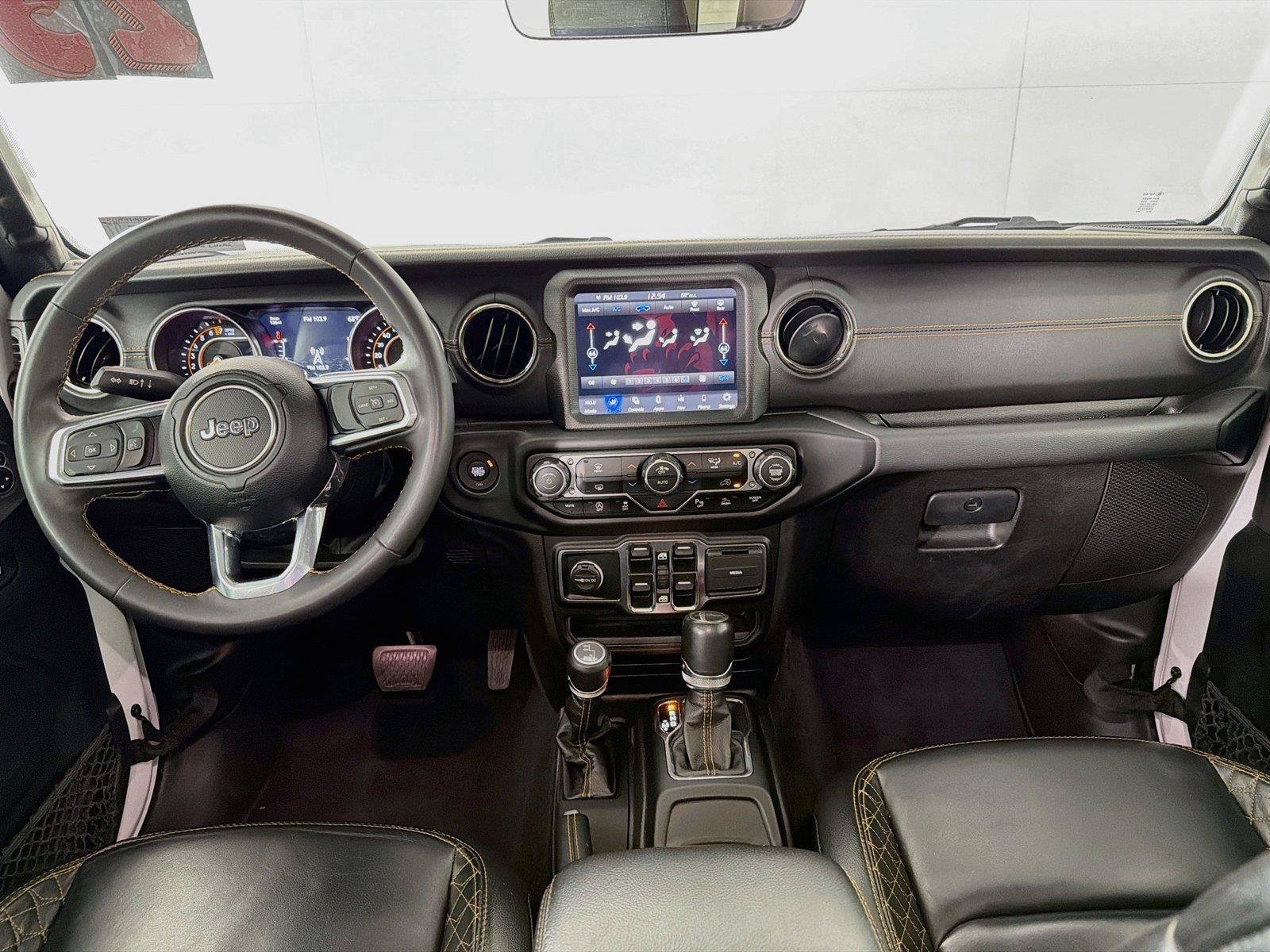 Used 2023 Jeep Gladiator Overland AWD/4WD image 26