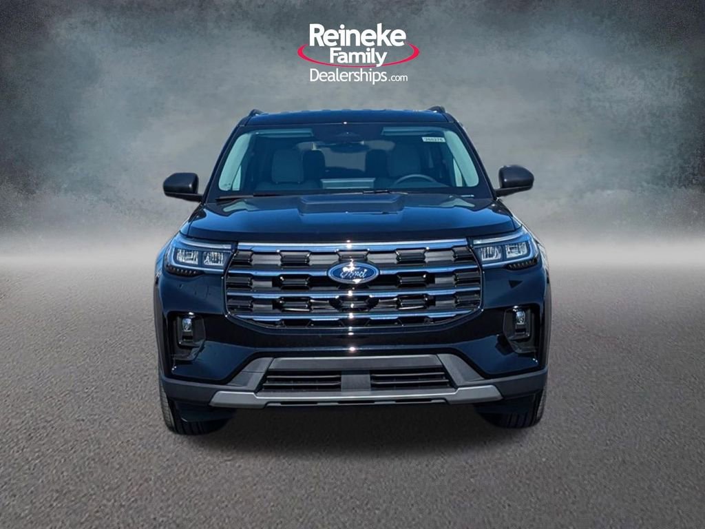 New 2026 Ford Explorer Active w/ Active Comfort Package image 2