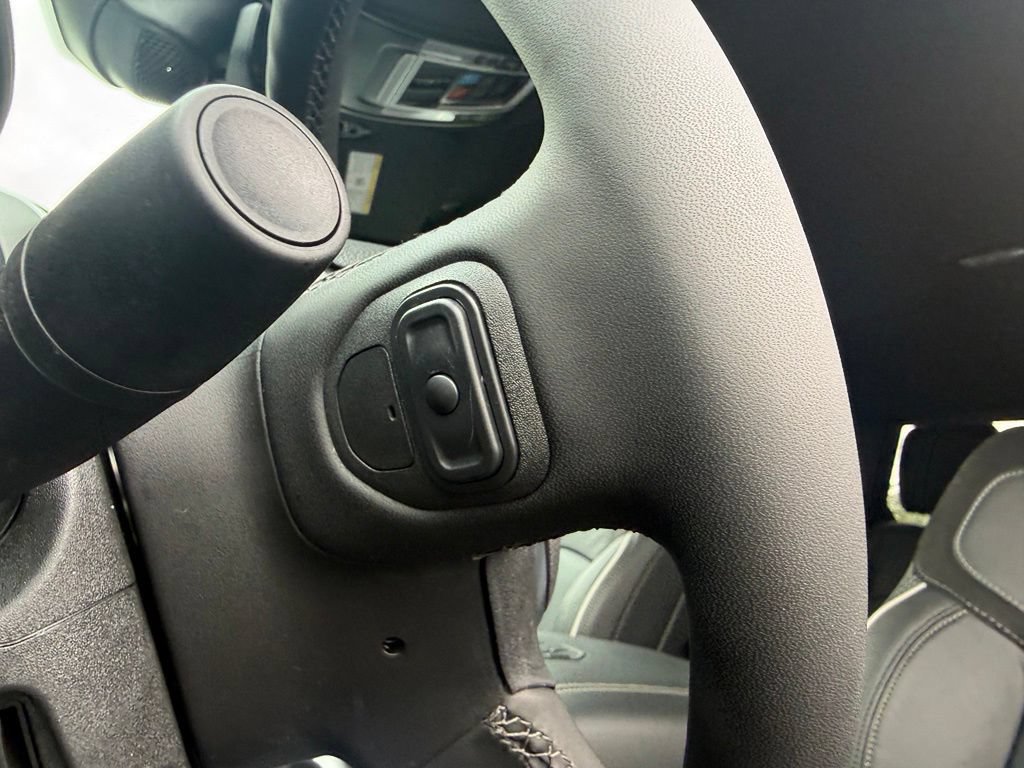 New 2026 RAM 2500 Laramie AWD/4WD image 19