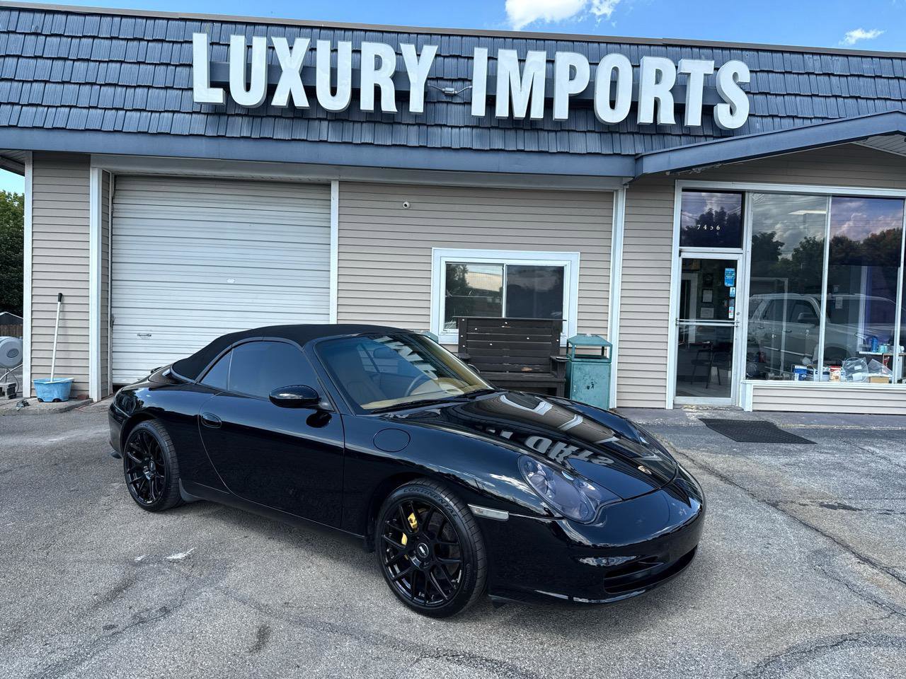 Used 2003 Porsche 911 Carrera 4 AWD/4WD image 10