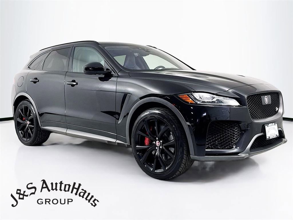 Used 2020 Jaguar F-PACE SVR image 1