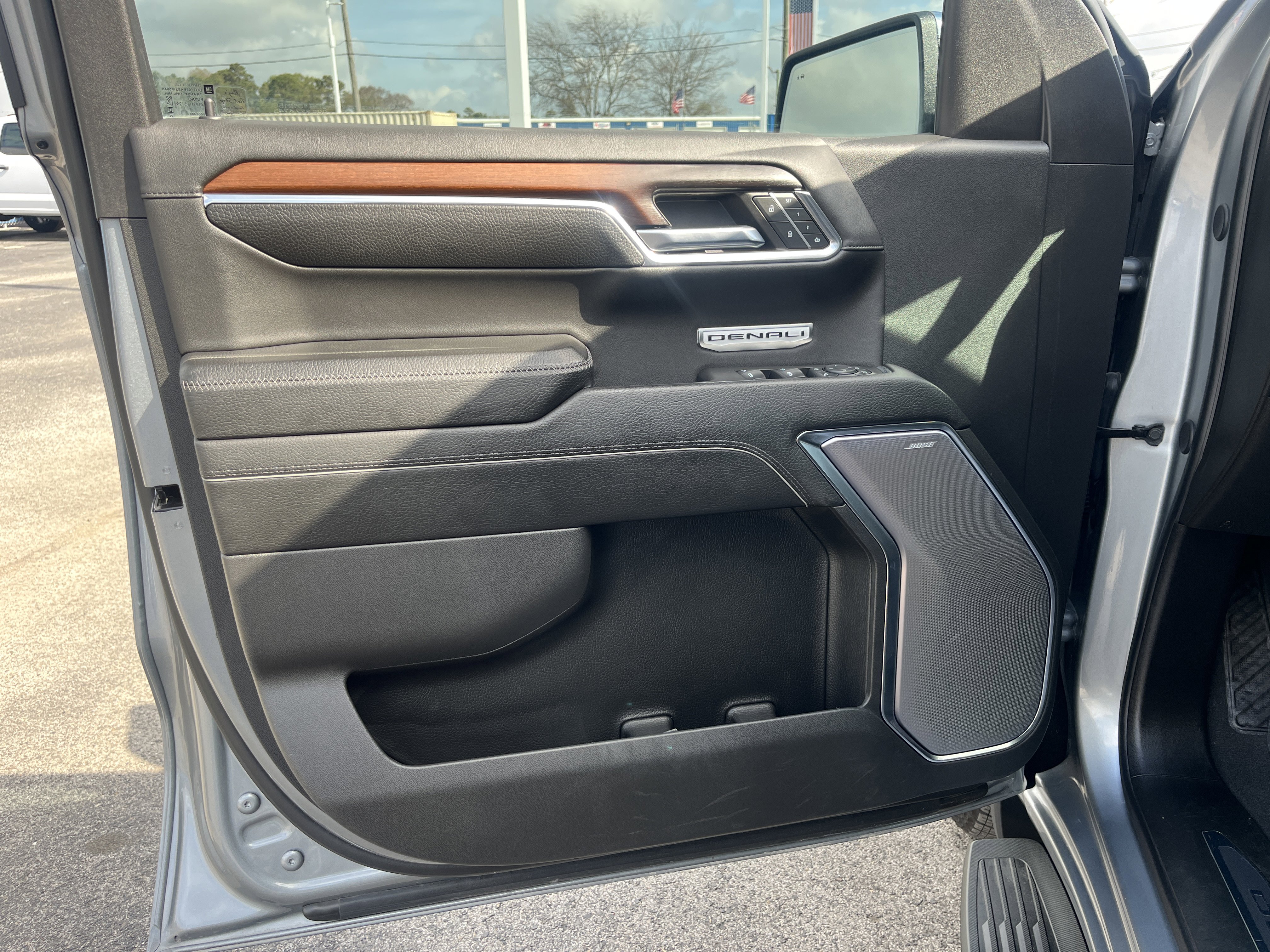 Used 2024 GMC Sierra 1500 Denali w/ Technology Package image 14