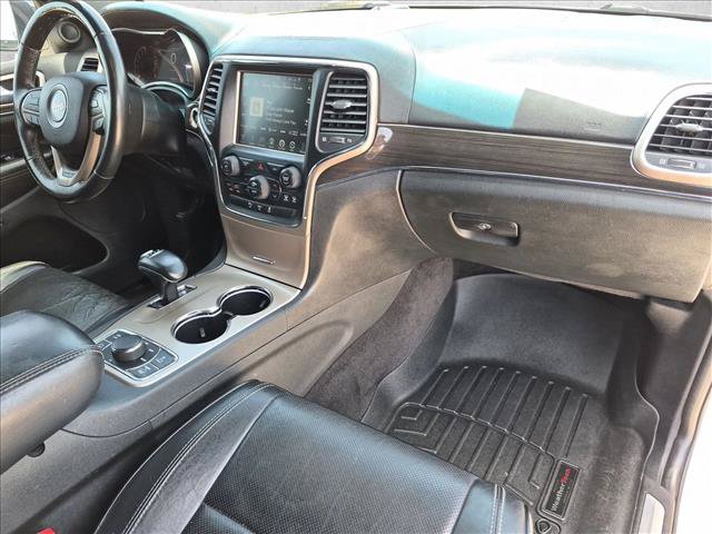 Used 2015 Jeep Grand Cherokee Overland AWD/4WD image 24