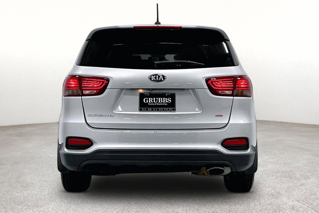 Used 2019 Kia Sorento L FWD image 6