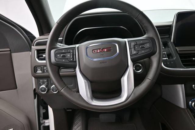 Used 2024 GMC Yukon XL SLT w/ SLT Luxury Package AWD/4WD image 28