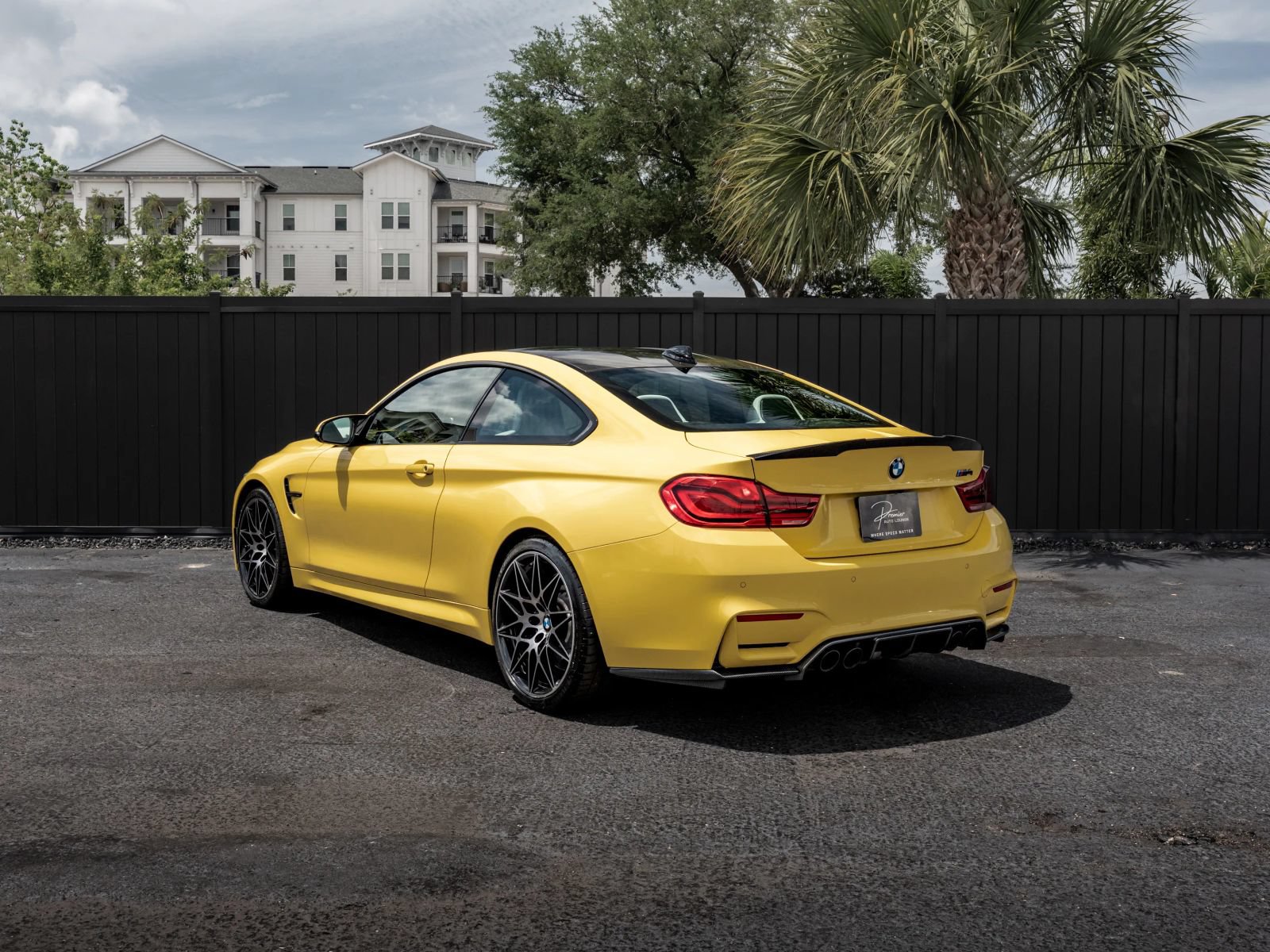 Used 2019 BMW M4 Coupe w/ Competition Package RWD image 6
