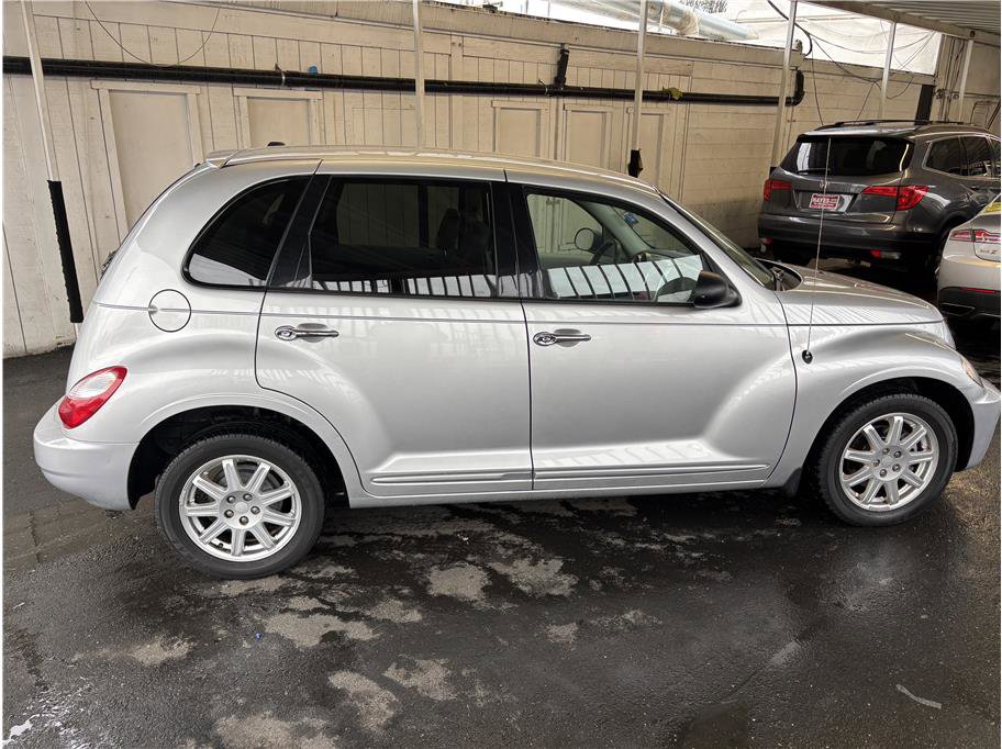 Used 2007 Chrysler PT Cruiser Touring image 8