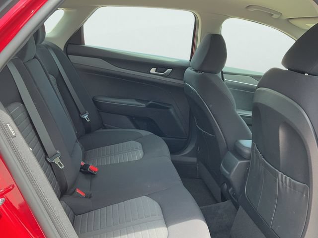Used 2025 Kia K5 LXS FWD image 11
