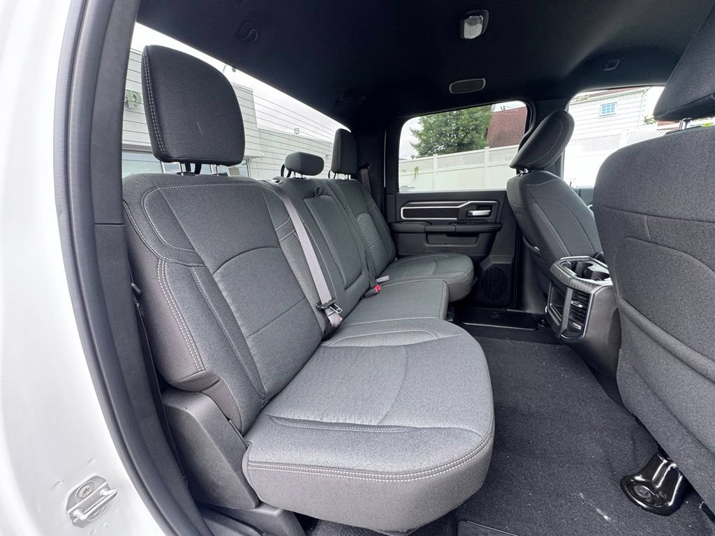New 2026 RAM 2500 Big Horn AWD/4WD image 21