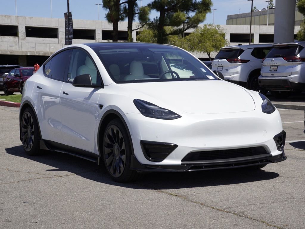 Used 2022 Tesla Model Y Performance AWD/4WD video 2