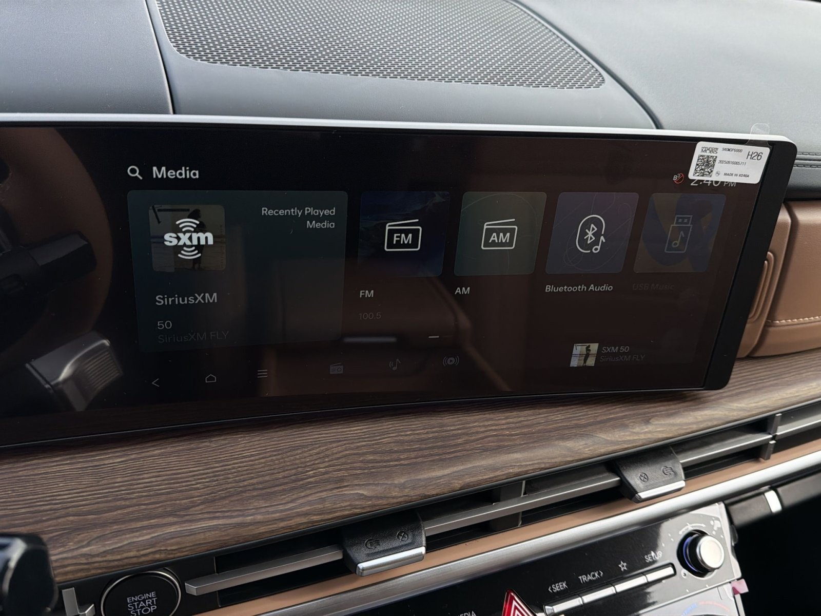 New 2026 Hyundai Santa Fe Limited FWD image 18