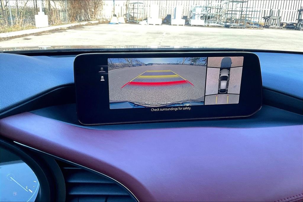 Certified 2025 MAZDA MAZDA3 Hatchback w/ Appearance Package image 21