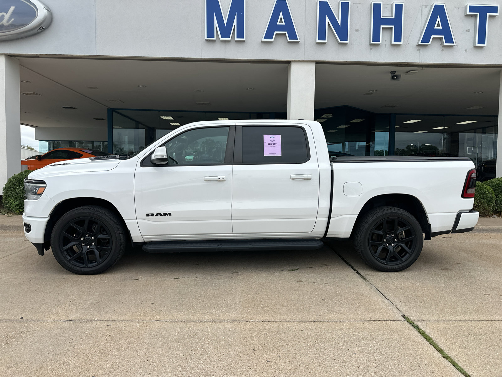 Used 2021 RAM 1500 Sport w/ Leather & Sound Group AWD/4WD image 13