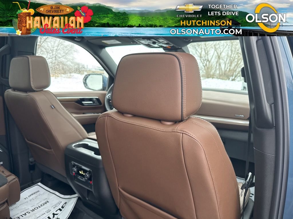 New 2026 Chevrolet Suburban High Country image 41
