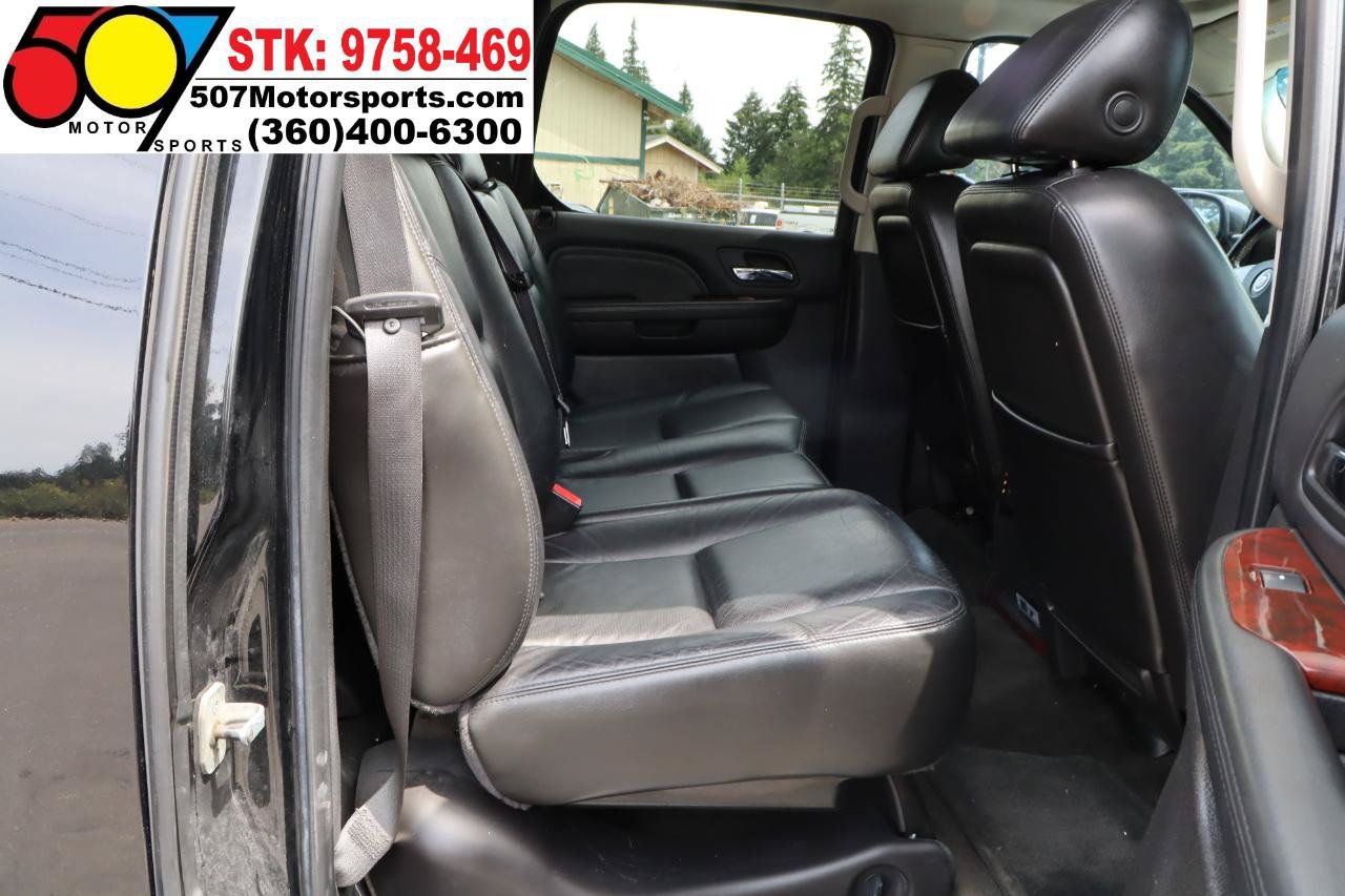 Used 2008 Cadillac Escalade EXT AWD/4WD image 17