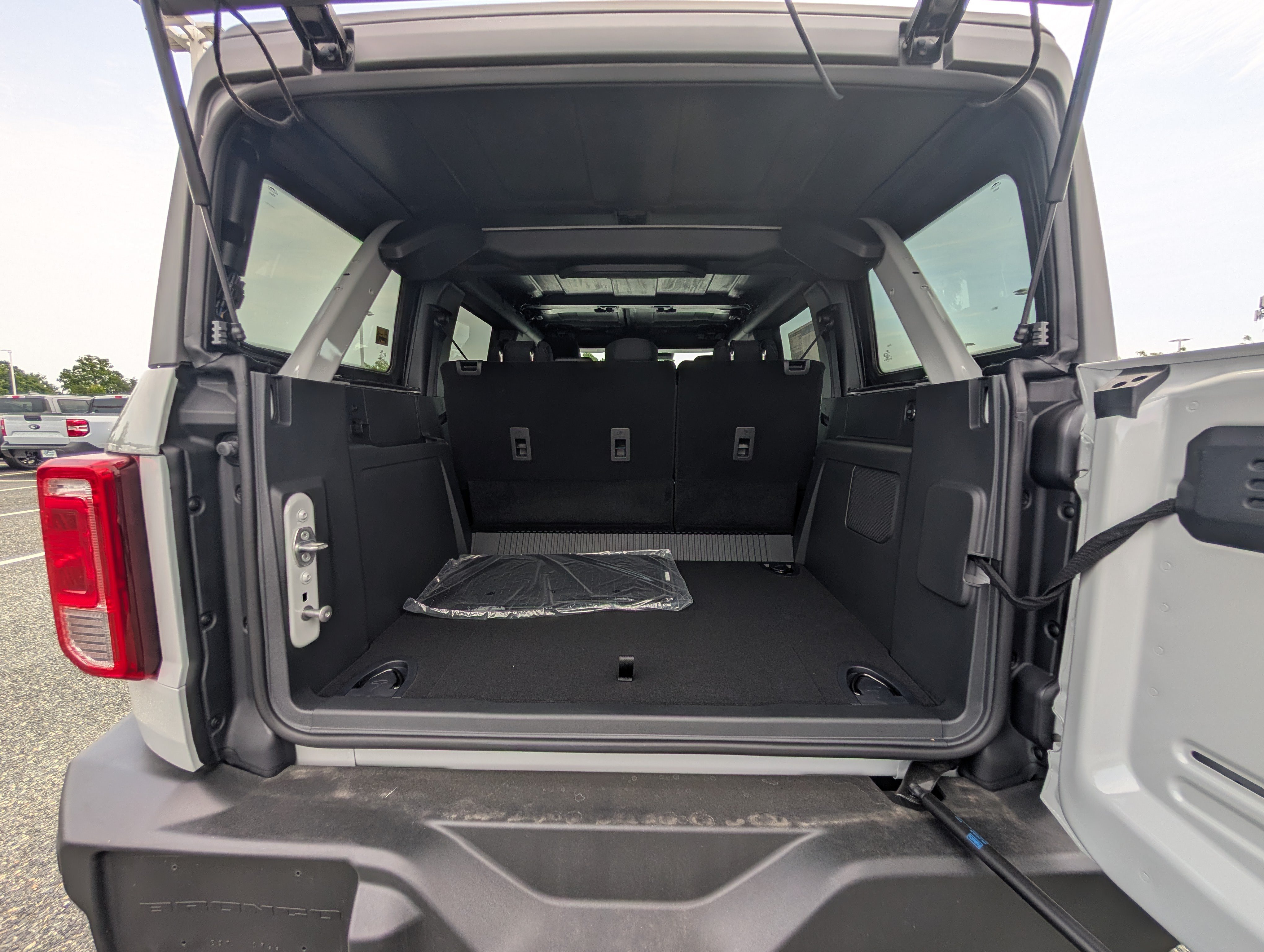 New 2026 Ford Bronco Big Bend AWD/4WD image 8