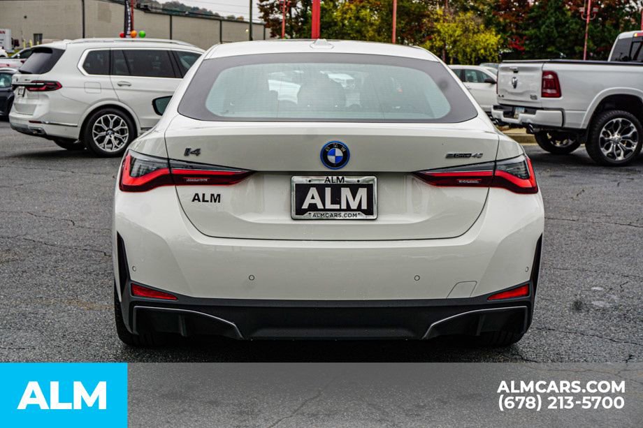 Used 2025 BMW i4 eDrive40 image 11