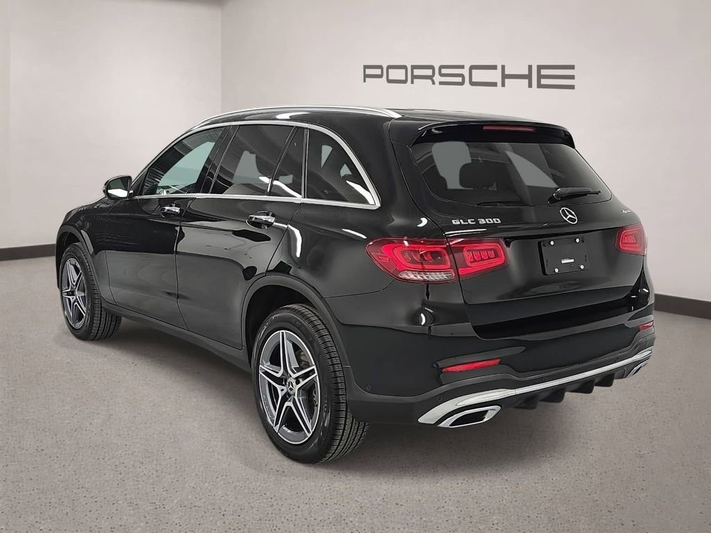 Used 2022 Mercedes-Benz GLC 300 4MATIC image 3