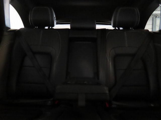 Used 2024 Jaguar F-PACE R-Dynamic S image 35