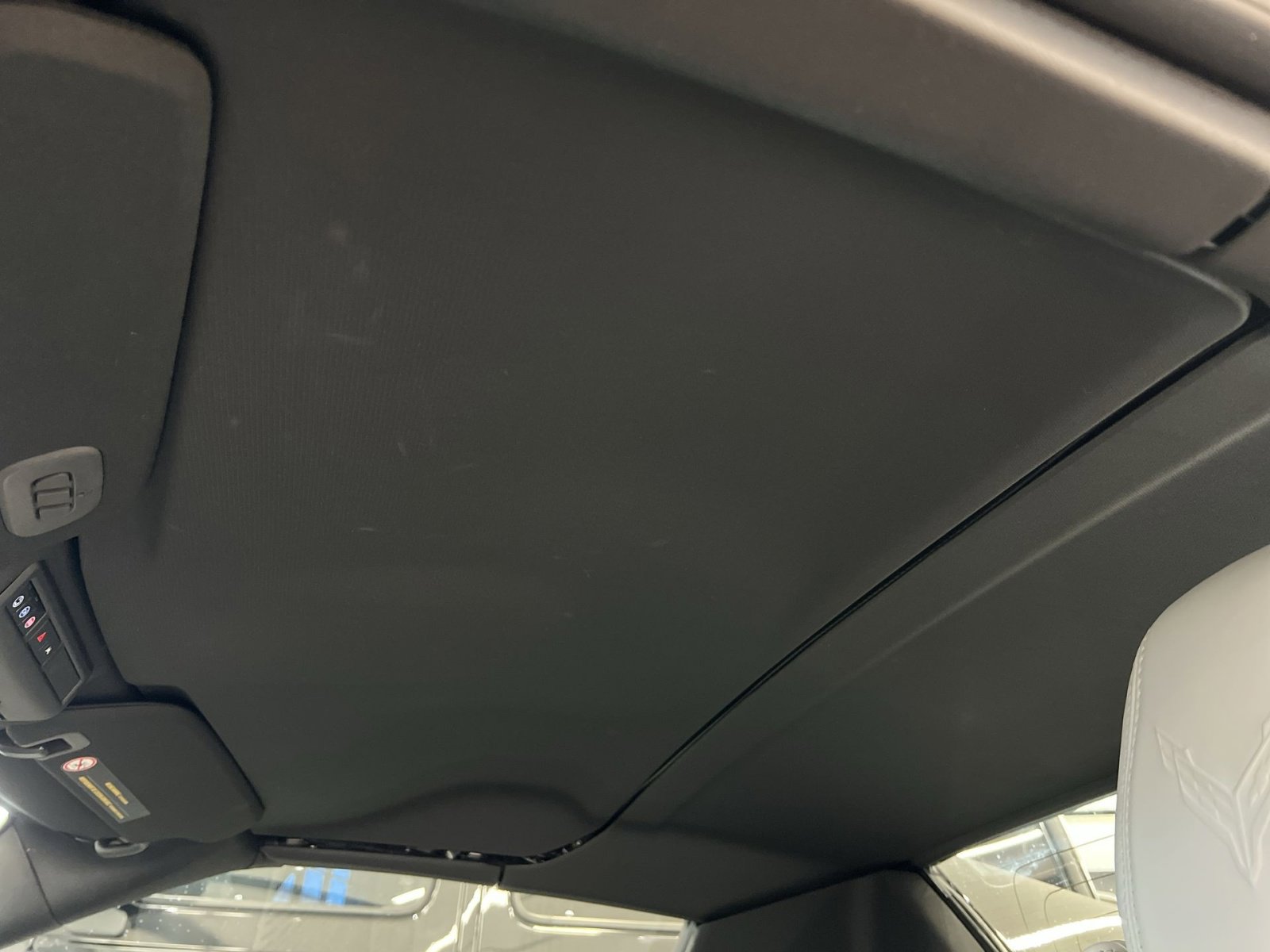 Used 2025 Chevrolet Corvette Stingray w/ Battery Protection Package image 19