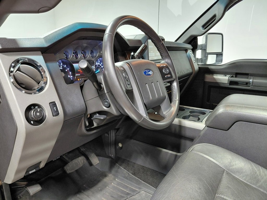 Used 2016 Ford F250 Lariat w/ Lariat Ultimate Package image 34