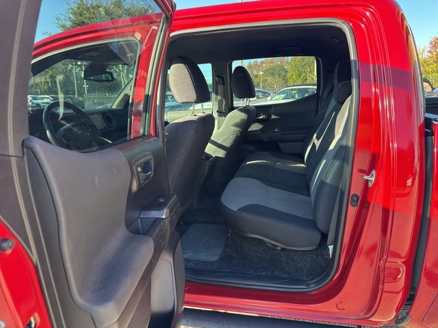 Used 2020 Toyota Tacoma TRD Sport image 13