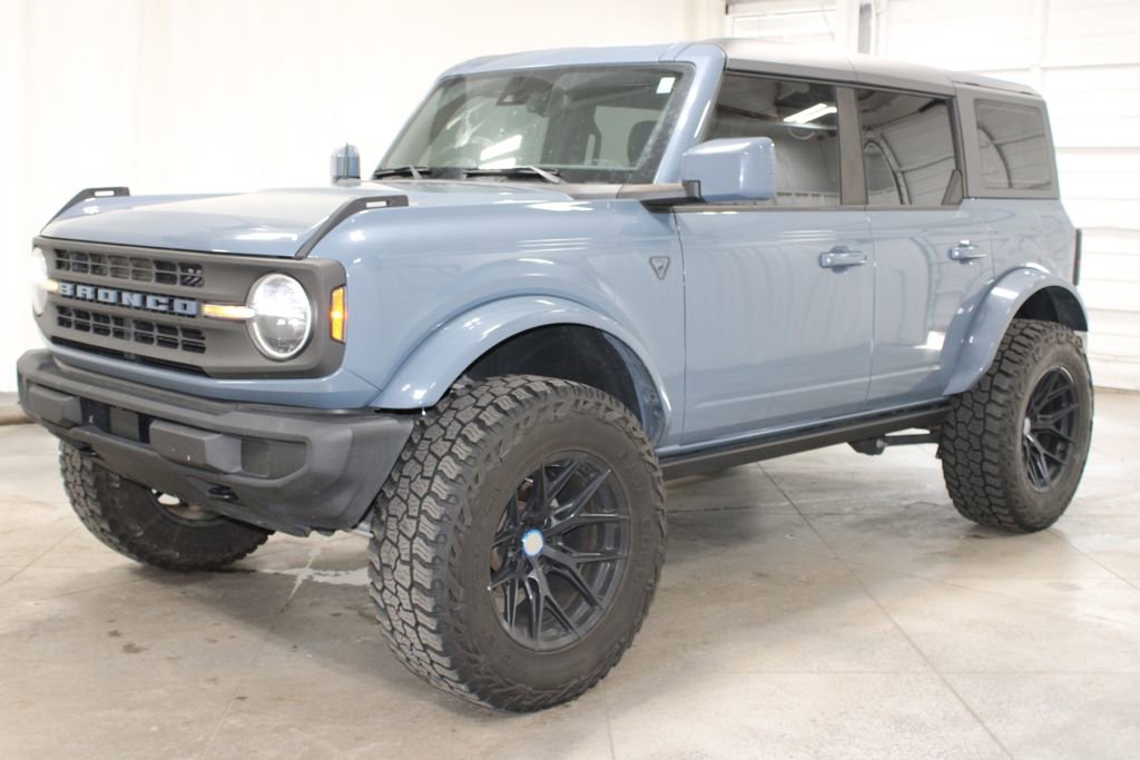 Used 2023 Ford Bronco 4-Door AWD/4WD image 4