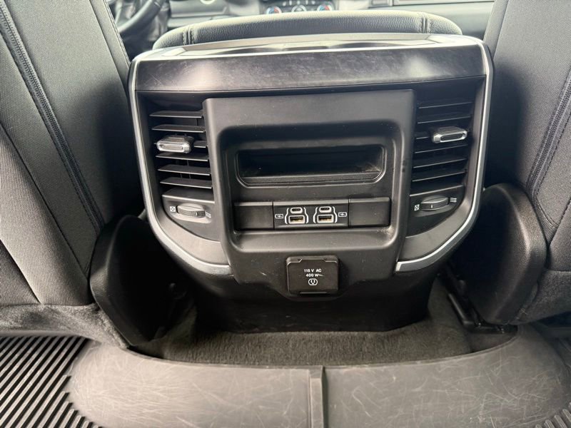 Used 2022 RAM 1500 Big Horn AWD/4WD image 15