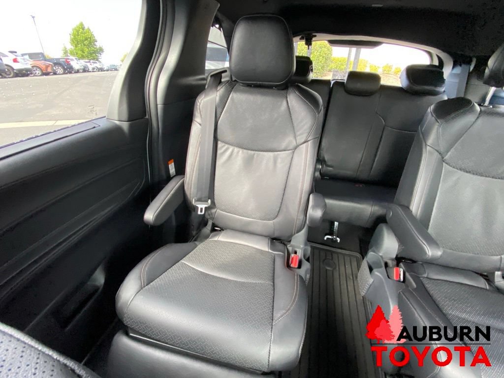 New 2026 Toyota Sienna Platinum AWD/4WD image 22