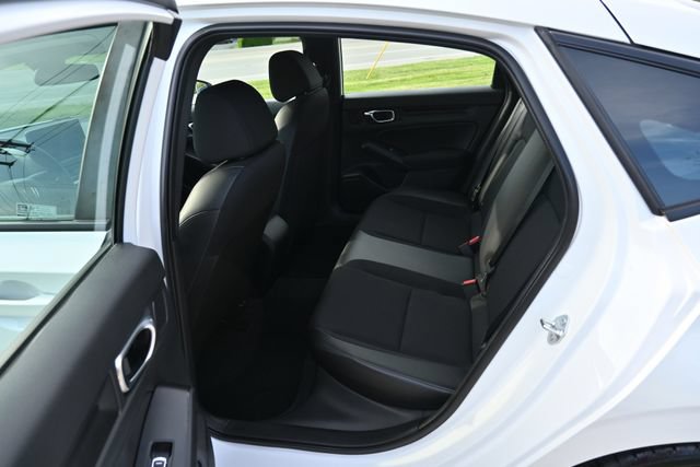 Used 2023 Honda Civic Sport image 24
