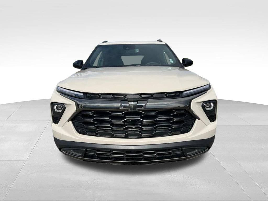 New 2026 Chevrolet TrailBlazer ACTIV w/ Convenience Package AWD/4WD image 2