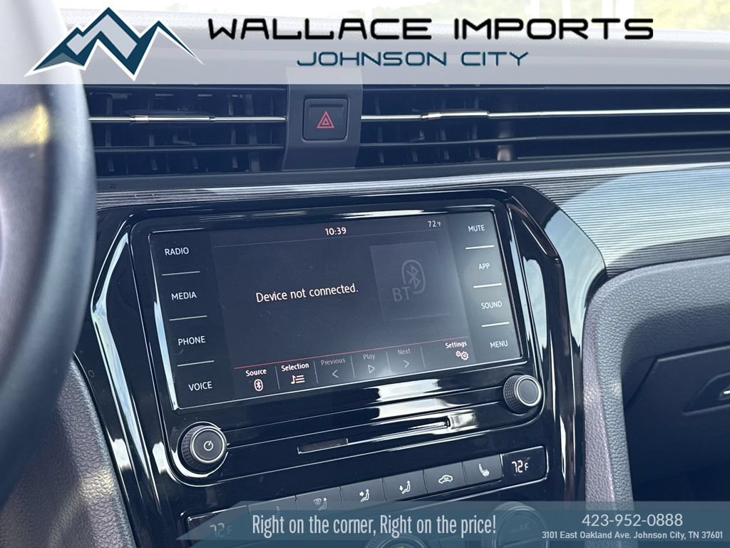 Used 2020 Volkswagen Passat 2.0T R-Line FWD image 22