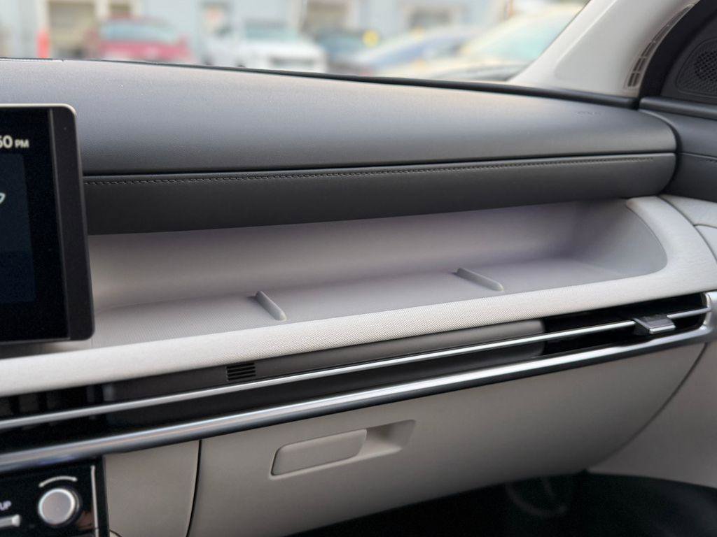 New 2026 Hyundai Tucson Limited image 25