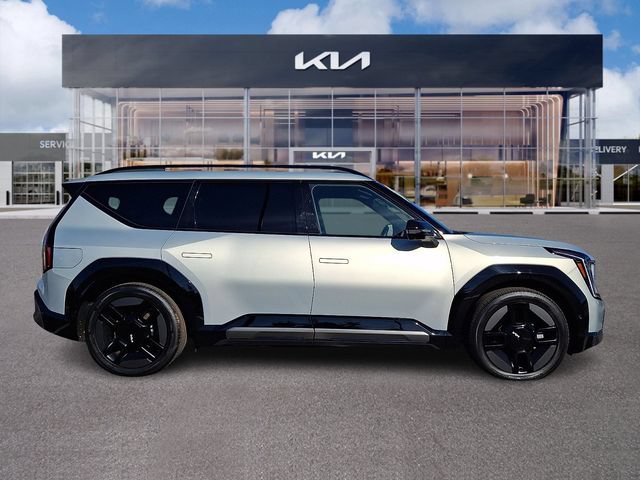 Used 2024 Kia EV9 GT-Line AWD/4WD image 7