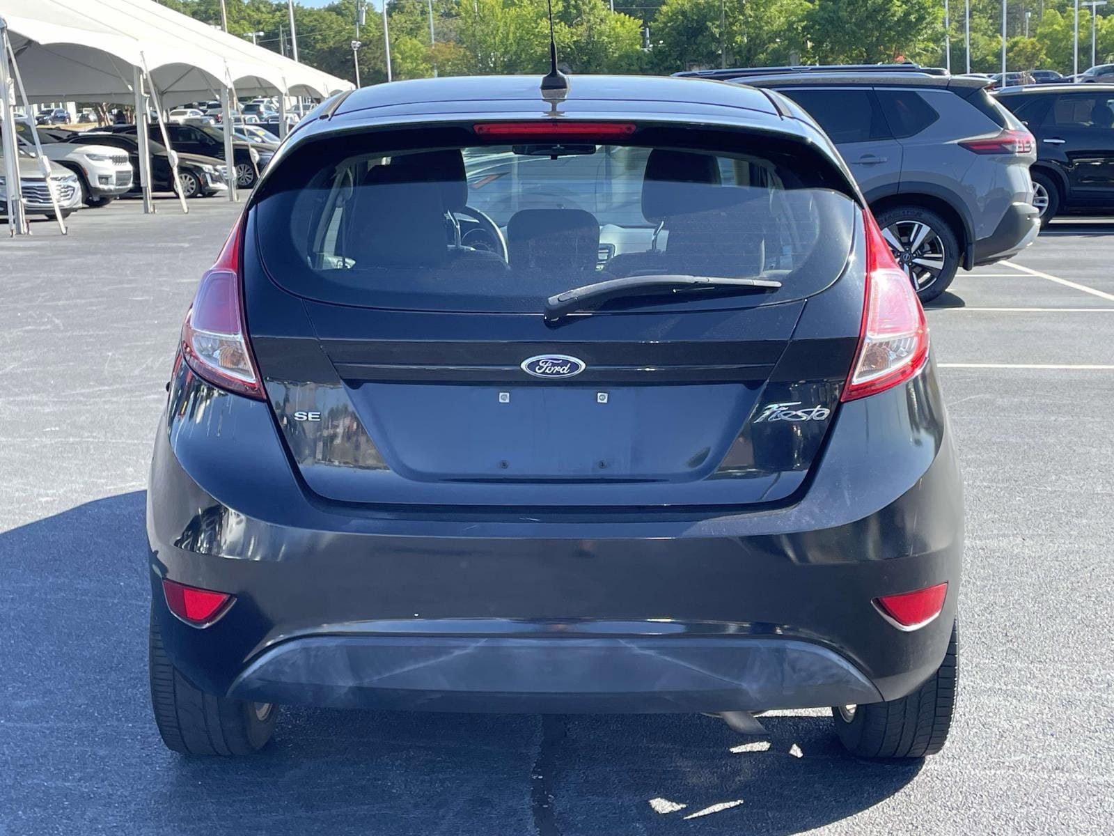 Used 2016 Ford Fiesta SE w/ Equipment Group 201A FWD image 6