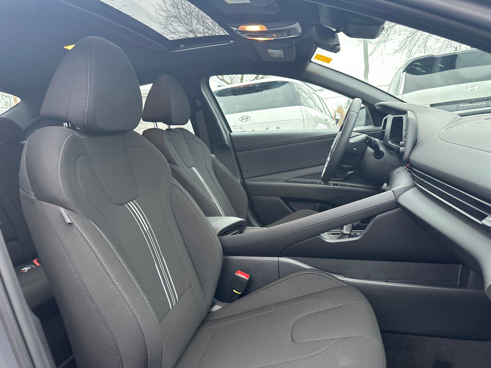 New 2026 Hyundai Elantra SEL Sport Premium image 11