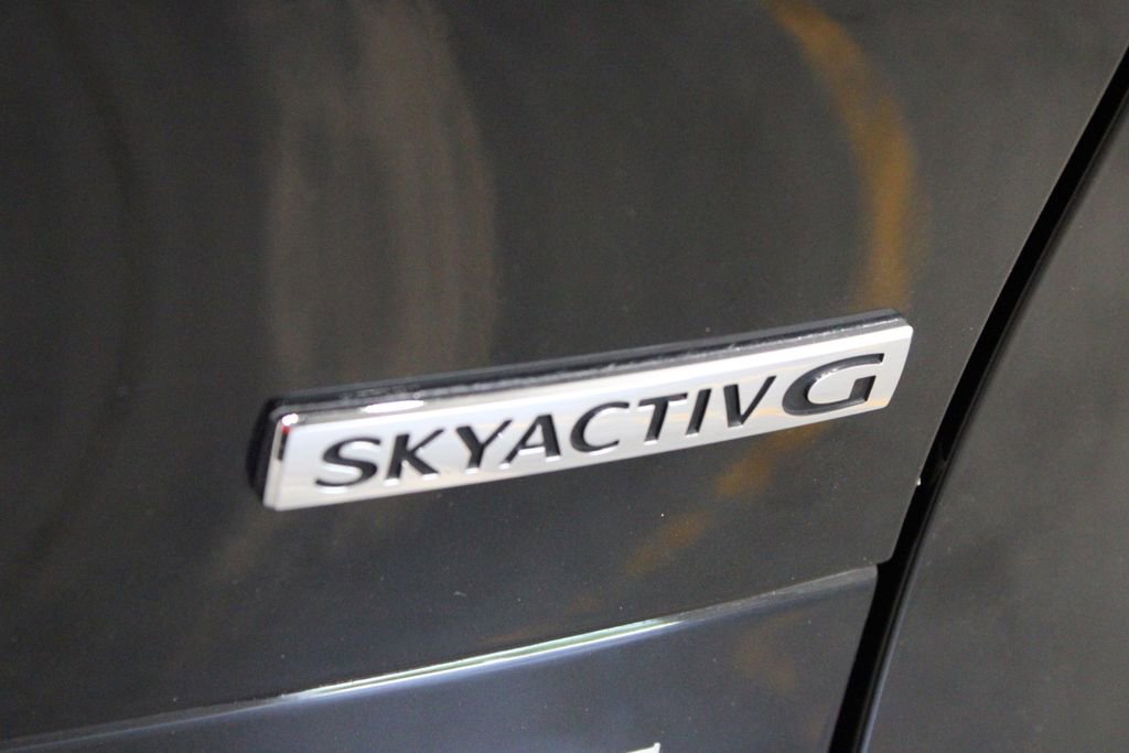 Used 2021 MAZDA CX-30 FWD 2.5 S w/ Select Package image 36