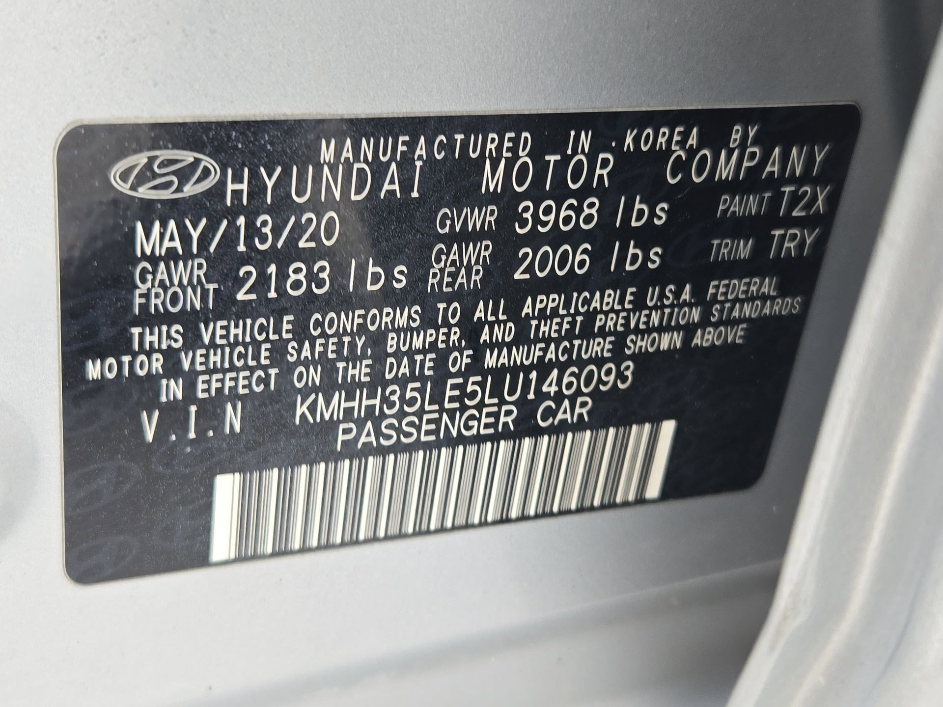 Used 2020 Hyundai Elantra GT image 31