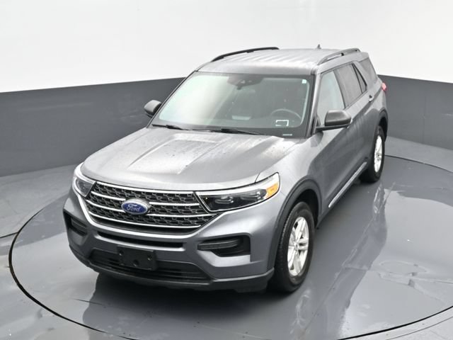 Used 2023 Ford Explorer XLT AWD/4WD image 22