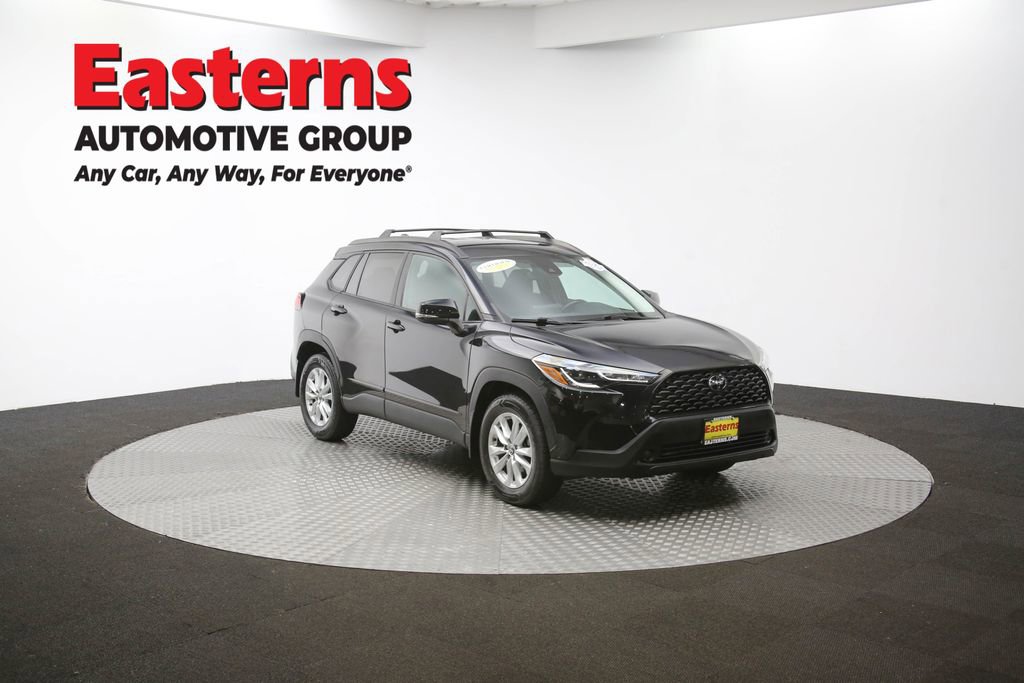 Used 2022 Toyota Corolla Cross LE image 46