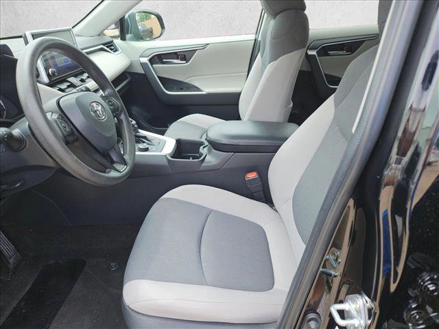 Used 2023 Toyota RAV4 XLE AWD/4WD image 14