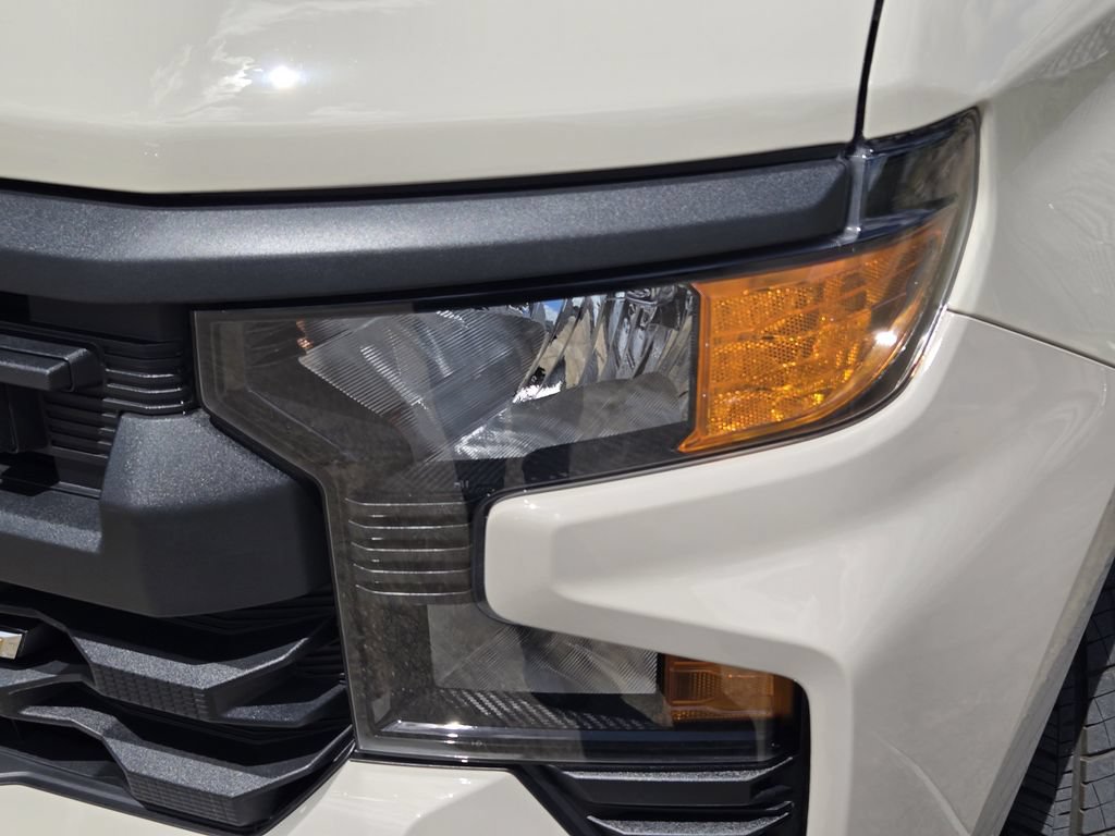 New 2026 Chevrolet Silverado 1500 Custom RWD image 11