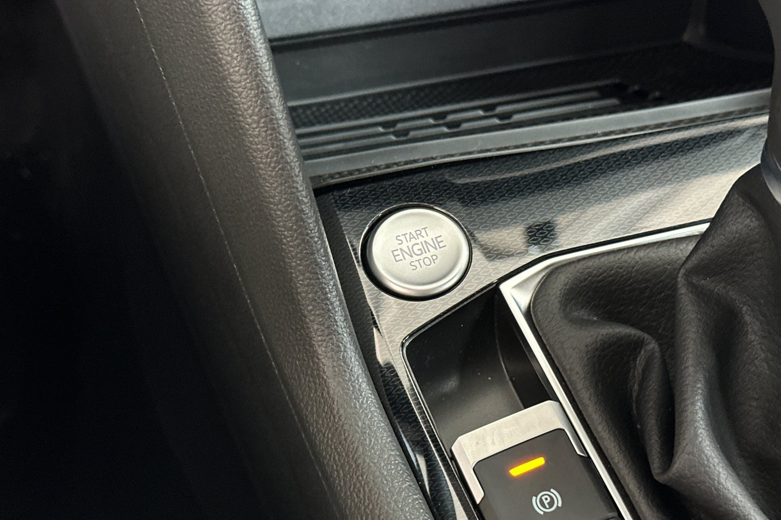 New 2026 Volkswagen Taos SE AWD/4WD image 22