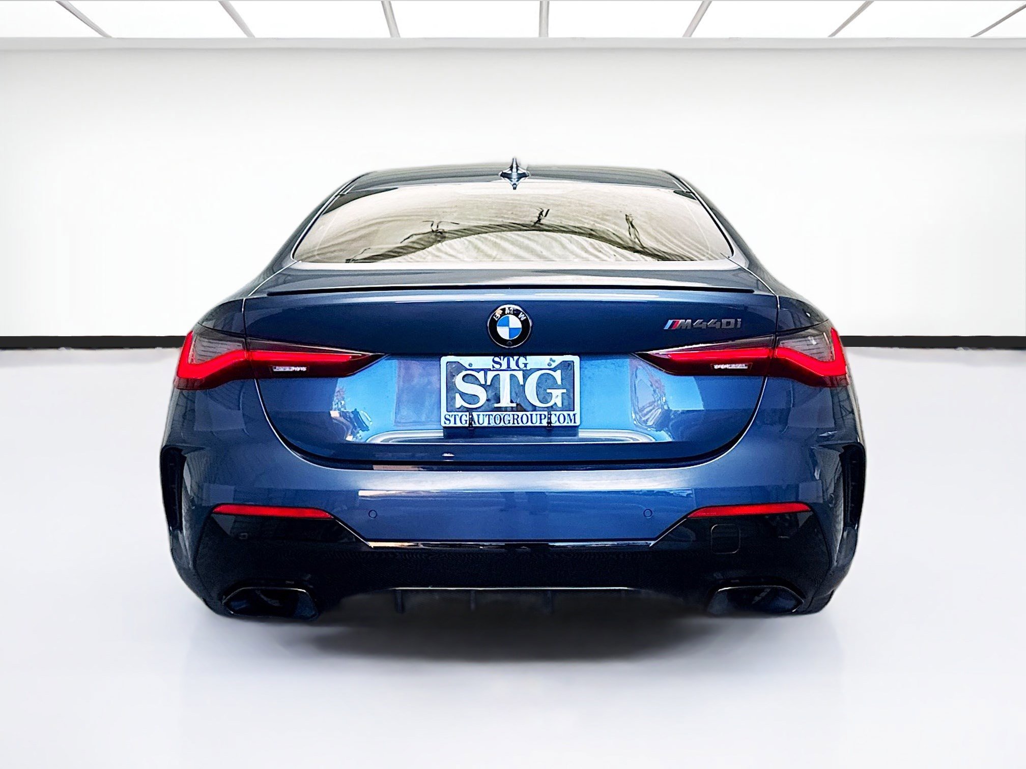 Used 2022 BMW M440i Coupe w/ Premium Package image 5